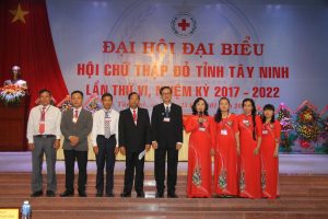 Đoàn đại biểu dự Đại hội đại biểu toàn quốc Hội Chữ thập đỏ Việt Nam lần thứ X